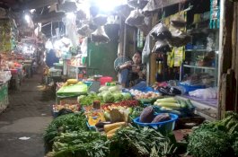 Jelang Nataru 2024, Harga Cabai di Pasar Toddopuli Makassar Tembus 100 Ribu Perkilogram