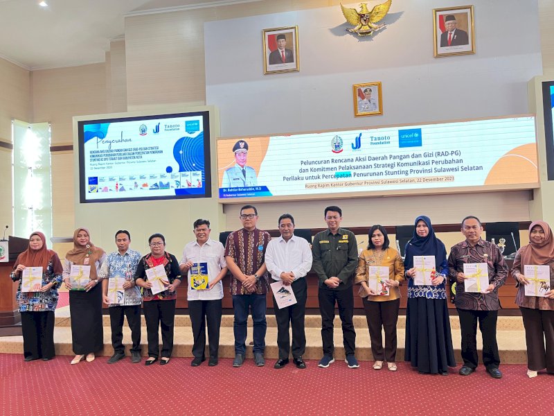 Peluncuran Rencana Aksi Daerah Pangan dan Gizi (RAD-PG) dan Strategi Komunikasi Perubahan Perilaku untuk Percepatan Penurunan Stunting di Provinsi Sulawesi Selatan sebagai acuan untuk perbaikan gizi di Provinsi Sulawesi Selatan di Ruang Rapim Kantor Gubernur Sulsel, Jumat (22/12/2023). @Jejakfakta/dok. Istimewa