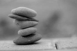 Diam Bikin Hati Bersinar, Otak Cerdas dan Dibenci Setan