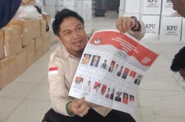 KPU Gowa Temukan 238 Surat Suara Pilpres dan DPD RI Tak Layak Pakai