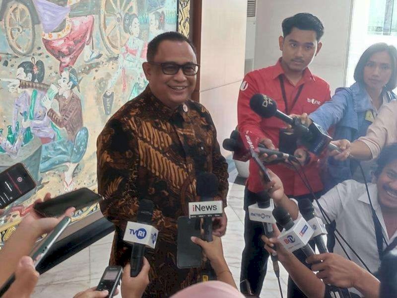 Koordinator Staf Khusus Presiden, Ari Dwipayana, ditemui wartawan di Gedung Kementerian Sekretariat Negara, Jakarta, Selasa (16/1/2024) (Foto: RRI/Tegar Haniv)