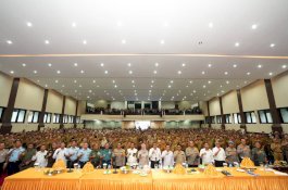 Hadapi Pemilu 2024, Ketua DPRD Sulsel Dorong Pelajar SMA Sederajat Cerdas Berdemokrasi