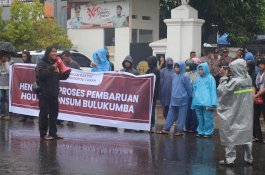 Kembali Geruduk ATR/BPN Sulsel, GRAMT Minta Hentikan Proses Pembaruan HGU PT. London Sumatera Bulukumba