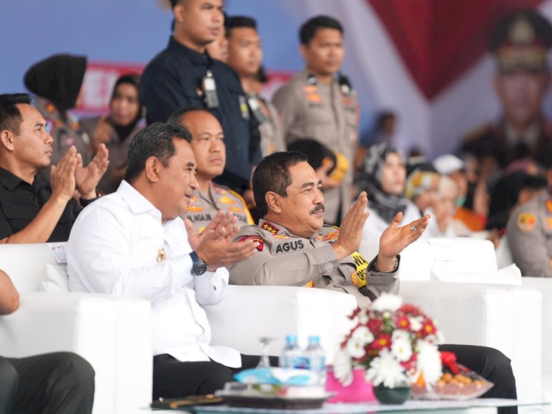 Wakapolri Komjen Pol Agus Andrianto saat menghadiri kegiatan Bakti Sosial dalam rangka Pemilu Damai, Indonesia Maju, di Lapangan Karebosi Makassar, Rabu (7/2/2024). @Jejakfakta/dok. Humas Pemprov Sulsel