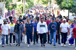 Bersama Pj Gubernur, Warga Wajo Isi Libur Nasional dan Cuti Bersama dengan Senam Jantung Sehat