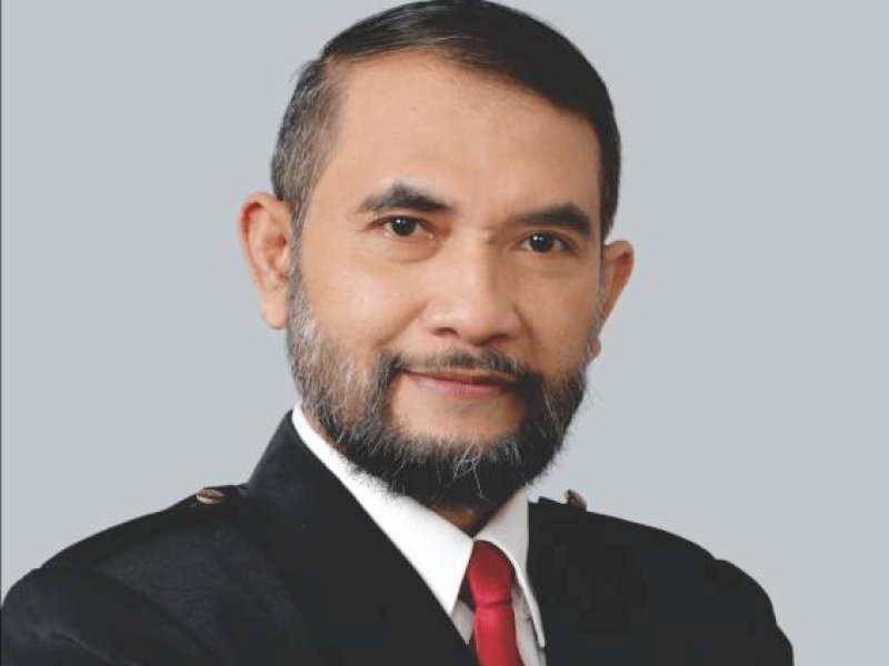 Ketua Umum Aptisi Prof. Dr.Ir. H.M Budi Djatmiko, M.Si., MEI.