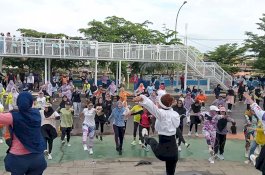 Senam Sehat Bersama Ketua TP PKK Pangkep, Nurlita: Mewujudkan Masyarakat yang Sehat