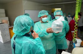 Pemprov Sulsel - PT Bomar Kembangkan Benur Udang untuk Warga Pesisir