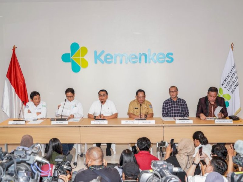 Kepala Staf Presiden, Moeldoko memberikan keterangan dalam konferensi pers yang digelar di Jakarta, Senin (19/2/2024). @Jejakfakta/Kemenkes RI
