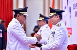 Pj Gubernur Sulsel Lantik Muhammad Saleh dan Andi Batara Lipu Sebagai Pj Bupati Luwu dan Wajo&nbsp;