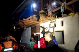 Basarnas Evakuasi 9 Warga Terdampak Banjir di Makale Tana Toraja