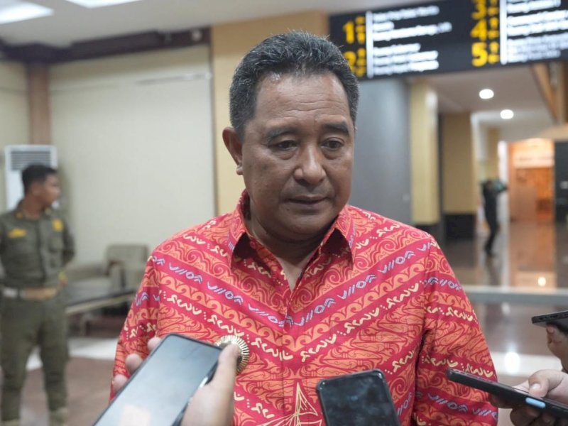 Penjabat (Pj) Gubernur Sulawesi Selatan, Bahtiar Baharuddin. @Jejakfakta/dok. Humas Pemprov Sulsel