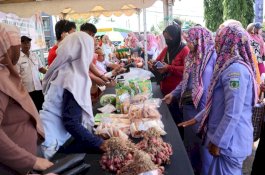 Pemkab Pinrang Hadirkan Pangan Berkualitas dengan Harga Murah