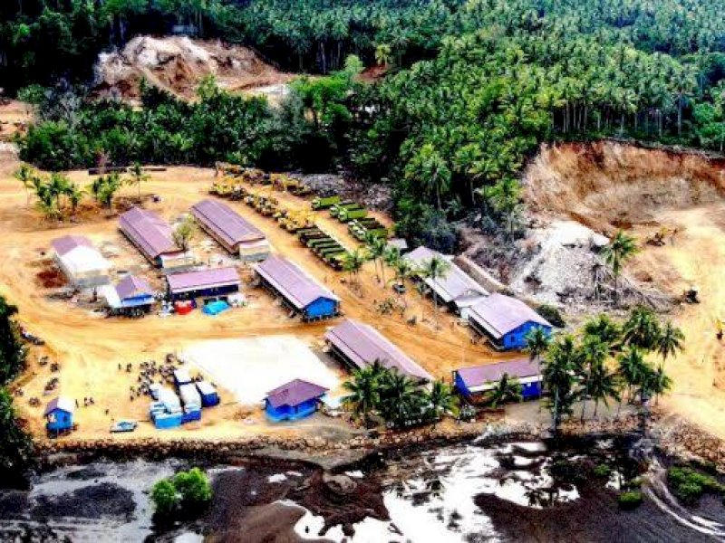 Keberadaan PT Gema Kreasi Perdana (GKP), yang merupakan anak perusahaan Harita Group, di Pulau Wawonii, Kabupaten Konawe Kepulauan, Sulawesi Tenggara dinilai mengancam keselamatan warga. @Jejakfakta/dok. EdisiIndonesia.id
