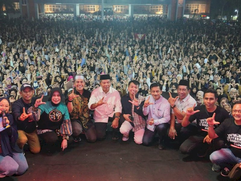Ribuan orang menghadiri Launching Desa Digital dan Literasi Digital di Lapangan Pemuda Bulukukumba, Senin (25/3/2024) kemarin. @Jejakfakta/dok. Humas Pemkab Bulukumba