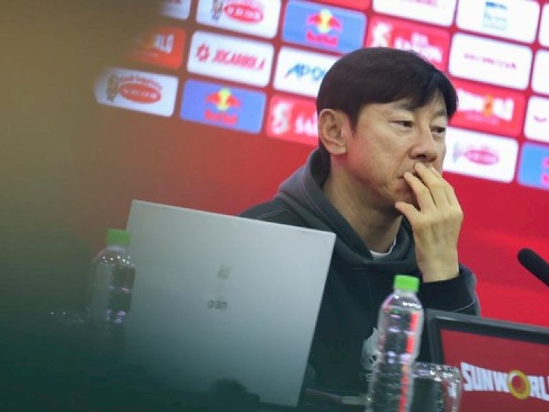 Pelatim Timnas Indonesia Shin Tae-yong senang anak asuhnya bisa pecahkan rekor di Vietnam. @Jejakfakta/Dok.PSSI
