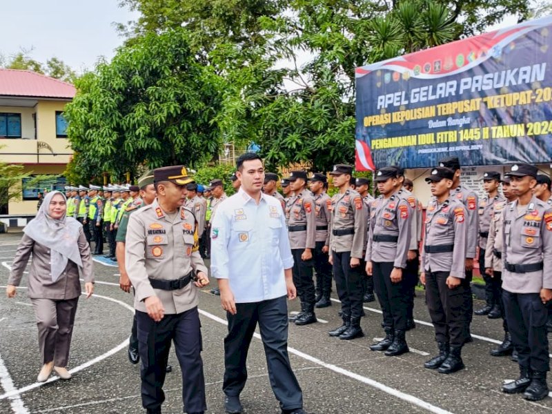Kepolisian Resor (Polres) Kabupaten Pangkep melaksanakan apel gelar pasukan operasi ketupat 2024 di Halaman Polres Pangkep, Rabu (3/4/2024). @Jejakfakta/dok. Humas Pemkab Pangkep