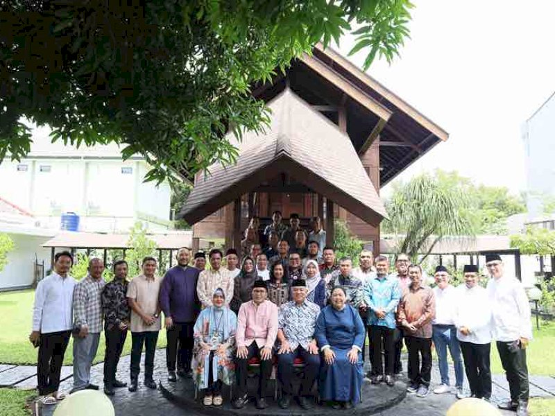  Wali Kota Makassar Moh Ramdhan Pomanto mengajak seluruh jajarannya untuk bersilaturahmi Idul Fitri 1445 H, Kamis, (11/04/2024). @Jejakfakta/dok. Humas Pemkot Makassar