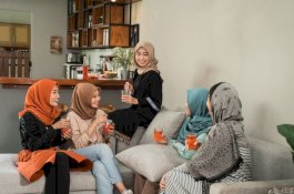 6 Topik Pembicaraan Ini Perlu Dihindari Saat Kumpul Keluarga