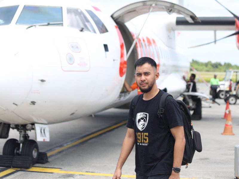 PSM Makassar berangkat ke Balikpapan dengan sewa pesawat. (Dok. PSM Makassar)
