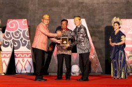 Ekonomi Makassar Tumbuh Positif, Danny Pomanto Dorong Saudagar Bugis-Makassar Investasi di Kota Makassar