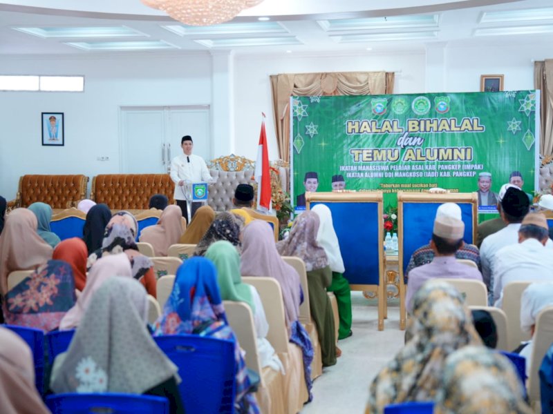 Bupati Pangkajene Kepulauan (Pangkep) Muhammad Yusran Lalogau (MYL) hadiri Halal bi halal (HBH) Ikatan Alumni DDI Mangkoso (IADI) Pangkep di aula rumah jabatan Bupati Pangkep, Sabtu (4/5/2024). @Jejakfakta/dok. Humas Pemkab Pangkep