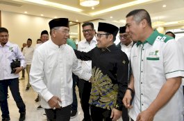 Cak Imin Posting Foto Rangkulan GubernurKu, Begini Respons IAS