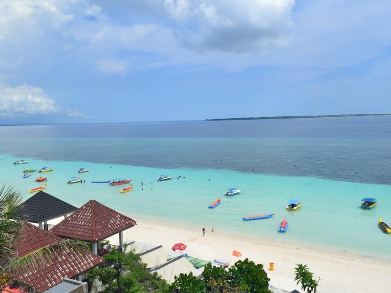 Kawasan Wisata Tanjung Bira salah satu obyek wisata unggulan di Provinsi Sulawesi Selatan. Pemkab Bulukumba berharap Kawasan Ekonomi Khusus (KEK) Bira -Takabonerate bisa terealisasi ke depan. @Jejakfakta/dok. Humas Pemkab Bulukumba