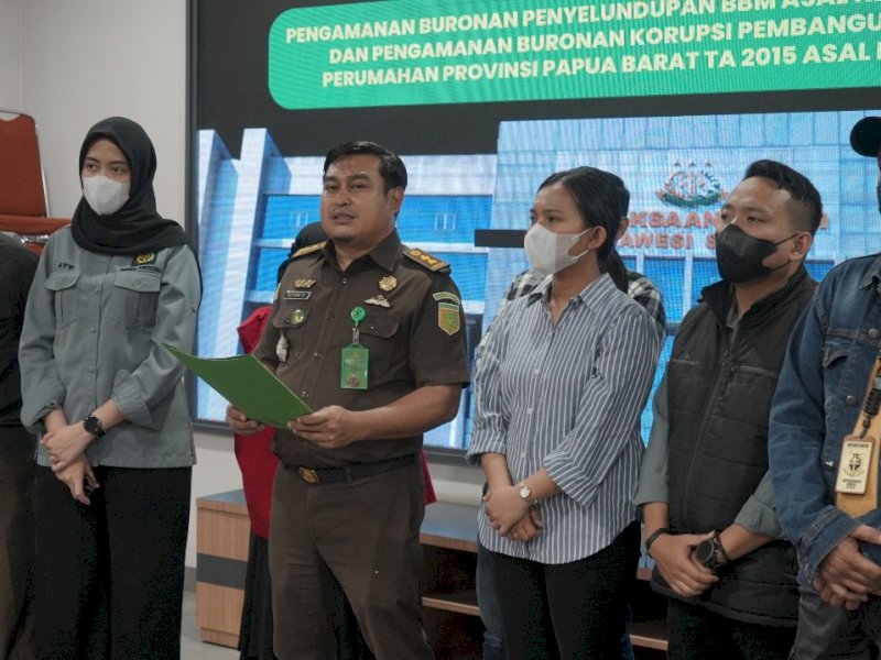 Kepala Seksi Penerangan dan Hukum Kejati Sulsel, Soetarmi memberikan keterangan pers di Kantor Kejati Sulsel, Rabu (22/5/2024). @Jejakfakta/dok. Humas Kejati Sulsel