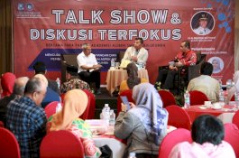 Talkshow IKA Smansa Bulukumba Pertemukan Para Akademisi dan Bupati Andi Utta