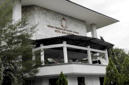 DPRD Makassar Garap Ranperda Penataan dan Pengendalian Reklame