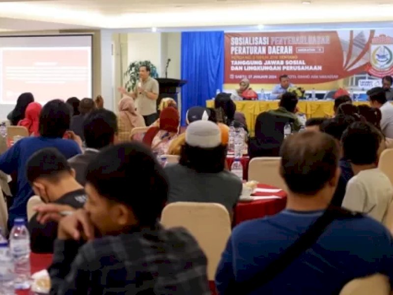 Sekretariat DPRD Makassar gelar sosialisasi Perda Nomor 2 Tahun 2016 tentang Tanggung Jawab Sosial dan Lingkungan Perusahaan (TSLP) di Grand Asia Hotel, Jalan Boulevard, Makassar, Sabtu (27/01/2024). @Foto: Humas DPRD Makassar
