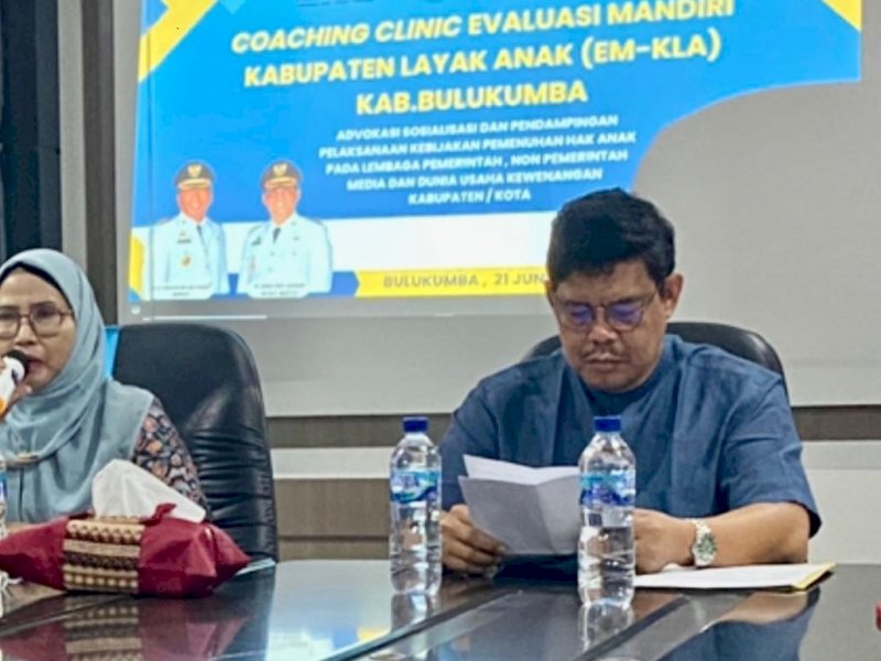 Wakil Bupati Bulukumba, Andi Edy Manaf membuka Coaching Clinic Evaluasi Mandiri Kabupaten Layak Anak, Jum'at (21/6/2024). @jejakfakta/Humas Bulukumba