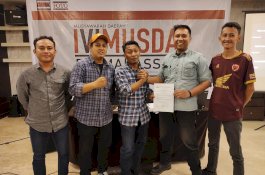 Iqbal-Sanovra Terpilih Aklamasi Pimpin PFI Makassar