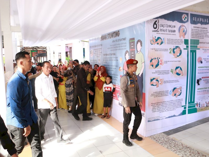 Presiden Joko Widodo mengunjungi RSUD Andi Sulthan Daeng Radja, Kabupaten Bulukumba, Sulawesi Selatan, Jumat (5/7/2024). @Jejakfakta/dok. Humas Pemkab Bulukumba