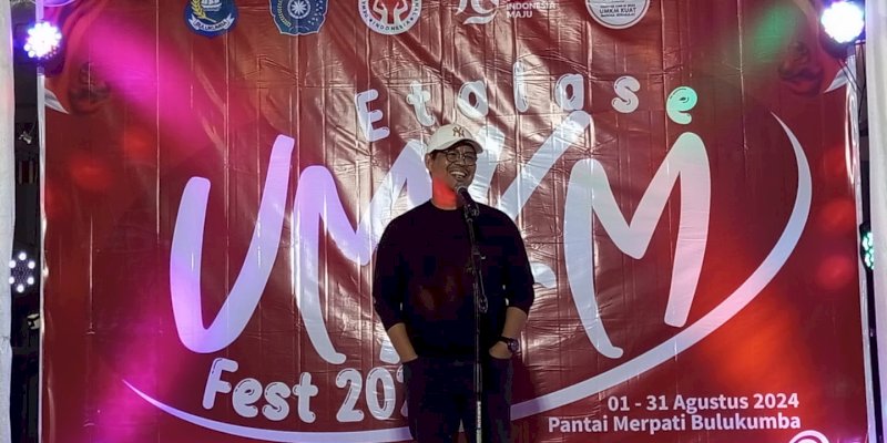 Etalase UMKM Resmi Dibuka, Wabup Edy Manaf Harap Jadi Penopang Daerah