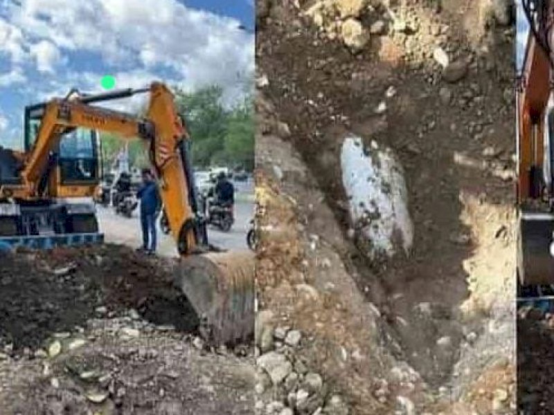 Pengerjaan pipa PDAM Makassar.