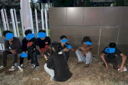 Seorang Anak Turut Ditangkap Saat Pembubaran Aksi Unjuk Rasa di Makassar