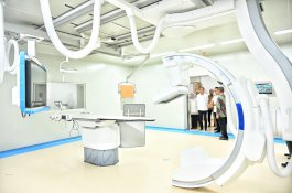 Resmikan RS Kemenkes di Makassar, Presiden Jokowi: Pelayanan Kesehatan Harus Jadi Perhatian&nbsp;