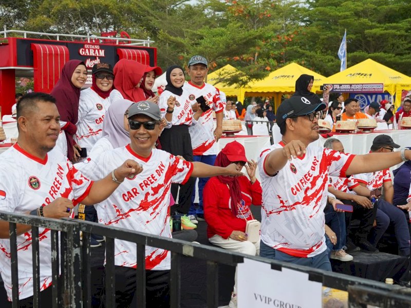 Car Free Day (CFD) atau Hari Bebas Kendaraan Bermotor resmi diluncurkan oleh Pemerintah Kabupaten Bulukumba pada Minggu pagi (8/9/2024). @Jejakfakta/dok. Humas Pemkab Bulukumba