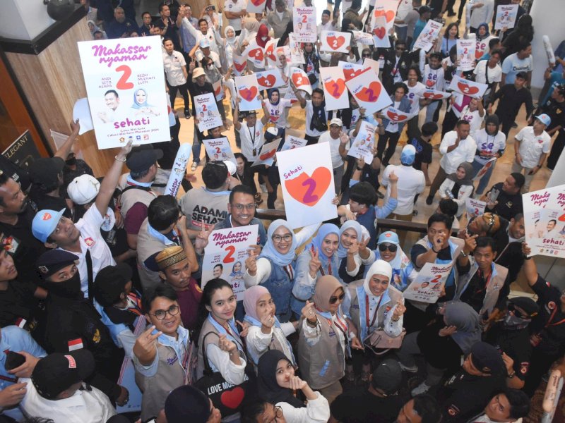 Pasangan Andi Seto Asapa &ndash; Rezki Mulfiati Lutfi resmi ditetapkan oleh KPU sebagai calon Wali Kota dan Wakil Wali Kota Makassar dengan nomor urut 2 pada Pilwalkot Makassar 2024, di Hotel Claro Makassar, Senin (23/9/2024). @Jejakfakta/dok. Istimewa