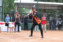 Buka Kejuaraan Softball Cup, Andi Arwin Azis: Kejuaraan Softball, Ajang Pembinaan Atlet Muda Makassar