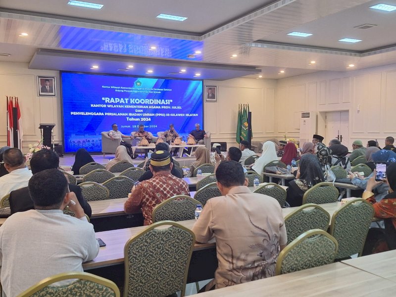 Rapat Koordinasi (Rakor) Bidang Penyelenggaraan Haji dan Umrah (PHU) Kanwil Kementerian Agama Provinsi Sulawesi Selatan dengan PPIU se-Sulsel, Jumat (18/10/2024). @Jejakfakta/Istimewa