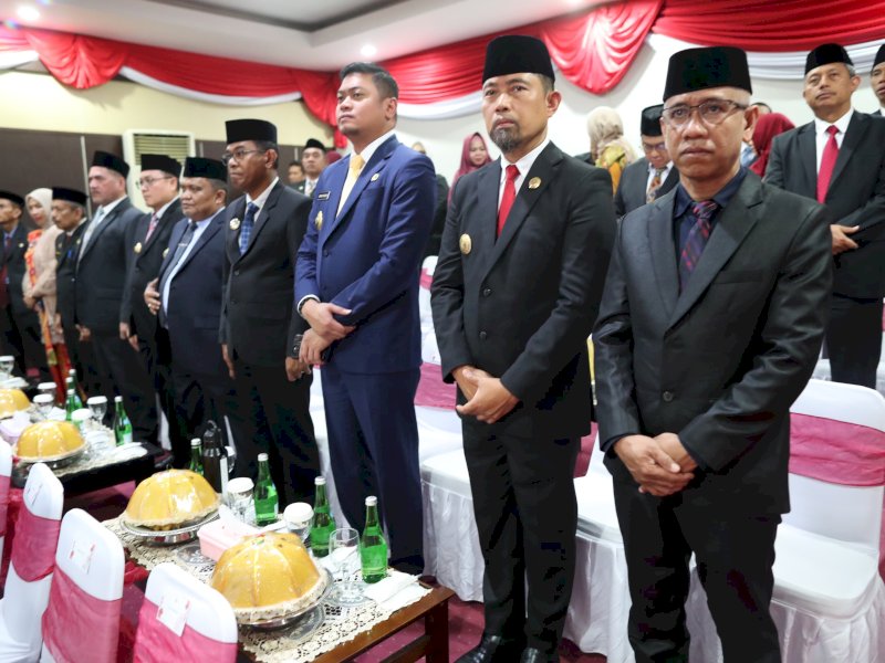 Pjs Wali Kota Makassar, Andi Arwin Azis, menghadiri Rapat Paripurna Pengucapan Sumpah Pimpinan Dewan Perwakilan Rakyat Daerah (DPRD) Provinsi Sulawesi Selatan yang berlangsung di Gedung DPRD Sulsel, Jalan Urip Sumoharjo, Kamis (31/10/2024). @Jejakfakta/dok. Pemkot Makassar