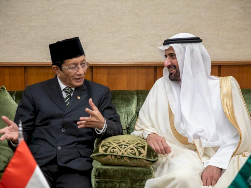 Menteri Agama RI Nasaruddin Umar bertemu dengan Menteri Haji dan Umrah Arab Saudi Tawfiq F Al Rabiah di Masjidil Haram, Makkah,  Minggu (24/11/2024) malam. @Jejakfakta/Istimewa