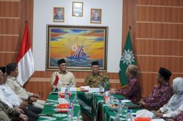 Kunjungan Kerja ke Makassar, Wakil Kepala Badan Penyelenggara Haji Silaturrahmi ke PWNU dan PW Muhammdiyah Sulsel