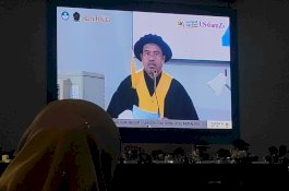 Dikukuhkan Jadi Guru Besar Sosiologi Univeritas Sriwijaya, Ridhah Taqwa Bahas Fenomena Sedekah Politik di Indonesia
