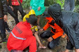 Alami Cedera di Gunung Lompobattang, Satu Pendaki Dievakuasi oleh Tim SAR Gabungan