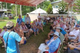 Kapal Pesiar Coral Geographer Kembali Sambangi Bulukumba, Berlabuh di Tanah Beru