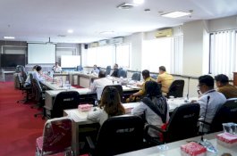 DPRD Sulsel Dorong DJP Sulselbartra Masifkan Sosialisasi Barang Mewah yang Kena PPN 12%